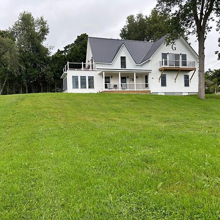 Apartamento Gray'S Manor - Lake Memphremagog Newport Exterior foto